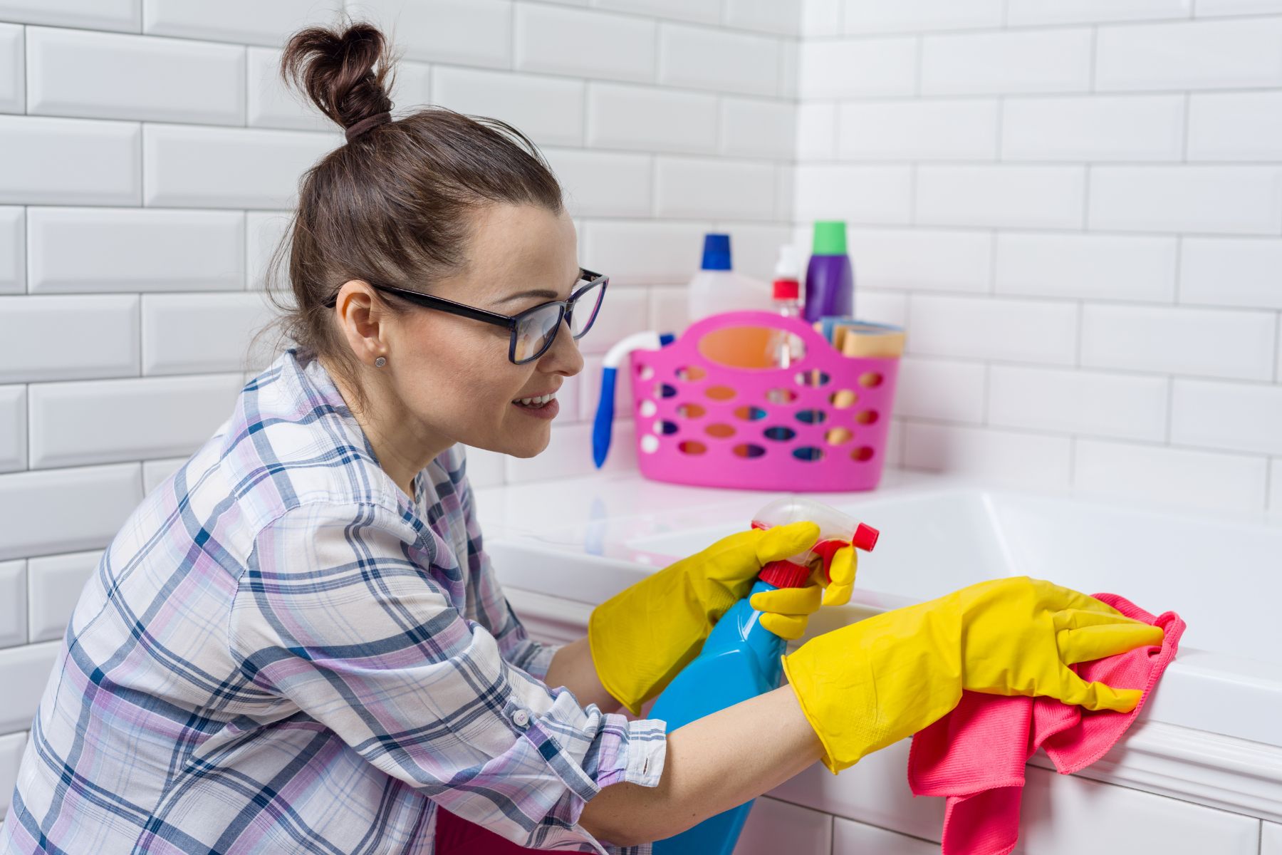 Cleaning Bathtub Jets